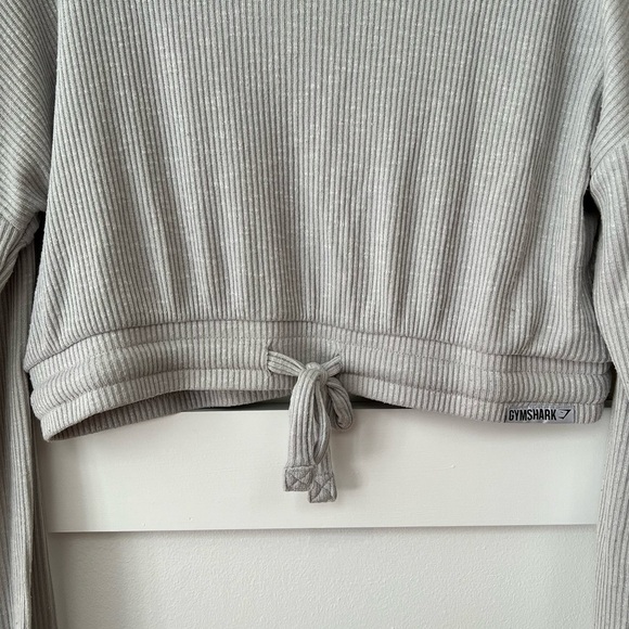 Gymshark Relaxed Ribbed Cropped Sweater in Pistachio Ice Cream - Picture 4 of 5